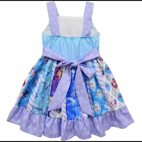 🎉Adorable Frozen twirl panel dress! - Picture 3 of 7
